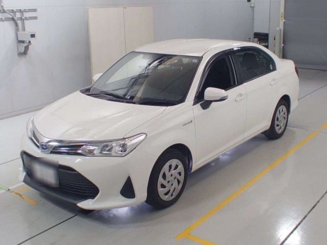 30265 Toyota Corolla axio NKE165 2019 г. (CAA Chubu)